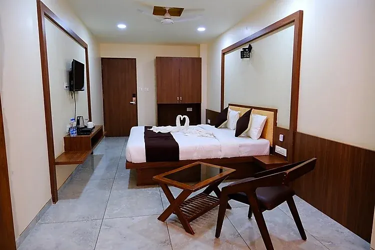 AC Suite Room at Hotel Sai Inn